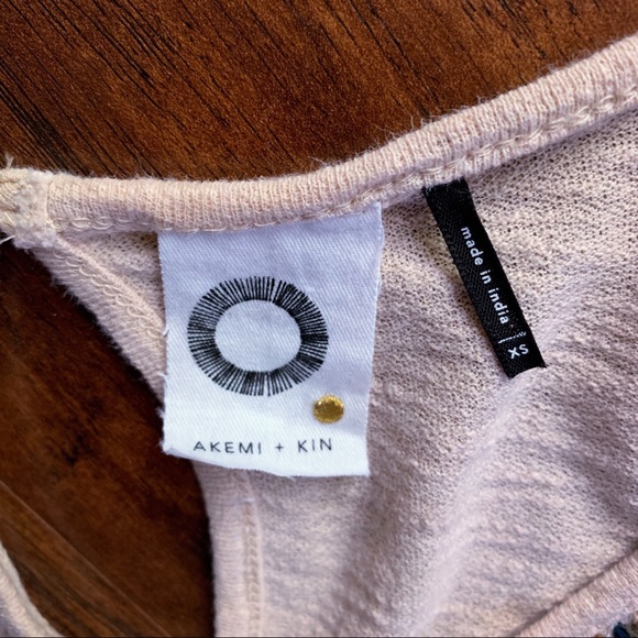 SOLD | Anthropologie | Sleeveless Top - Picture 5 of 5